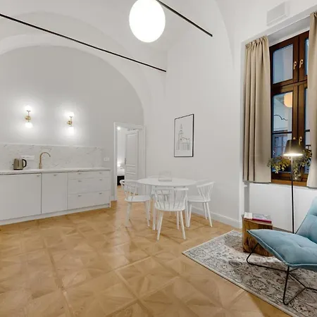 Palace Hotel de apartamente 4*