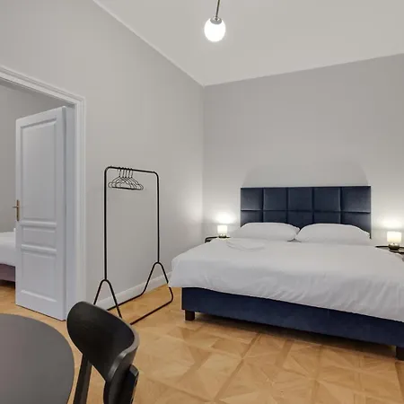 Aparthotel Palace *