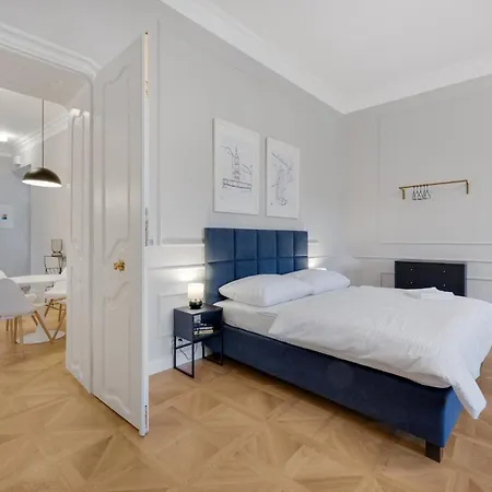 Palace Appart hôtel *