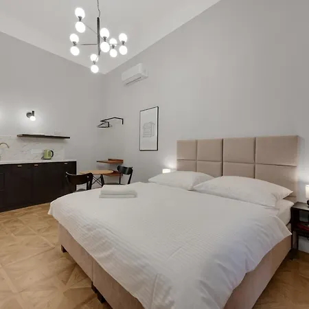 Aparthotel Palace