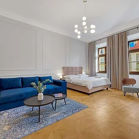 Palace 4* ברטיסלאבה