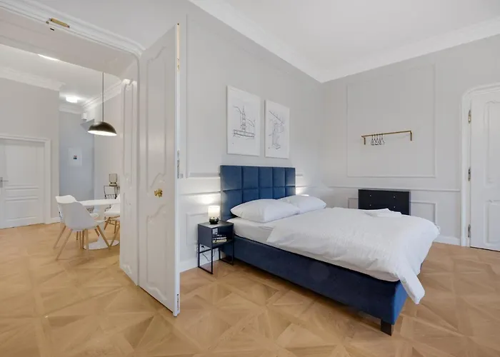 Palace Ξενοδοχείο με διαμερίσματα 4*